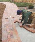 Laying Walkway Pavers